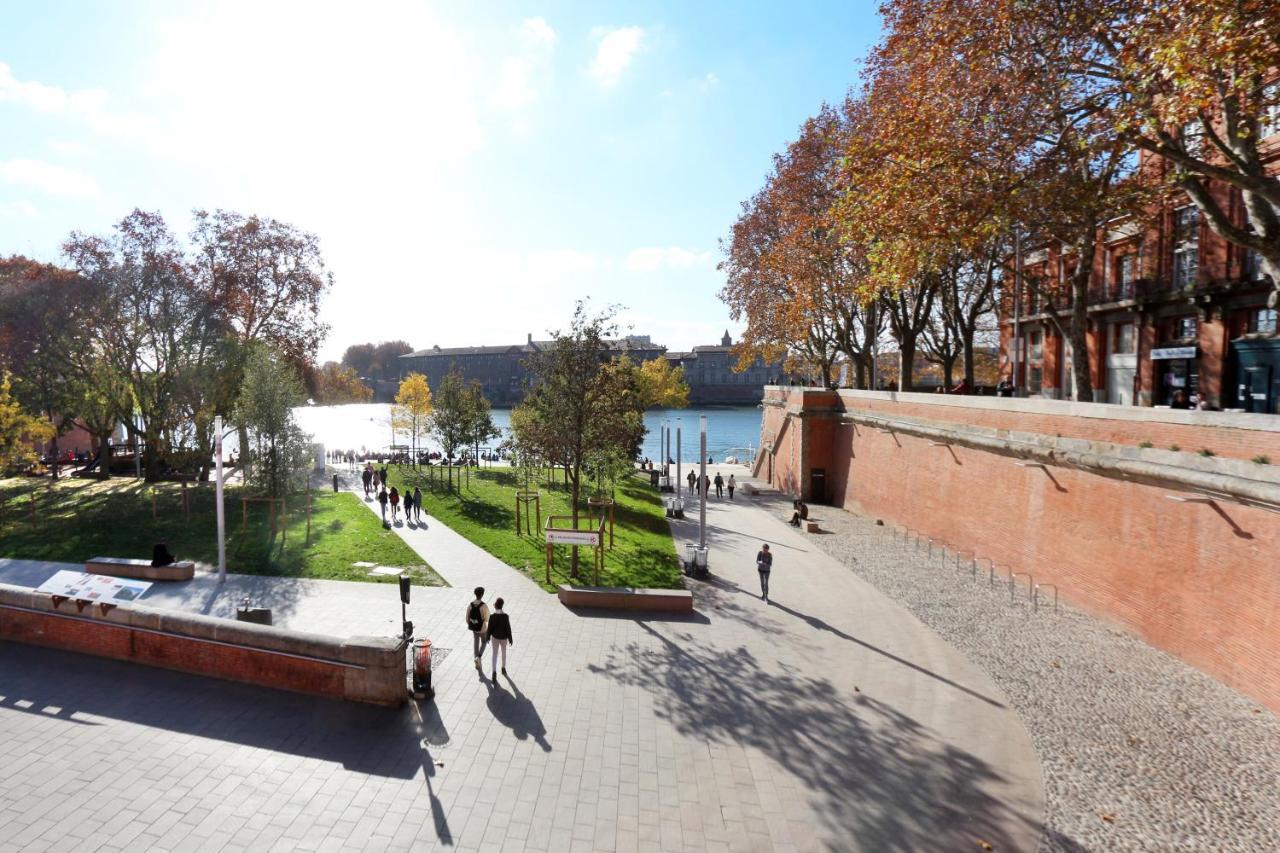 Riverside Toulouse Exteriör bild